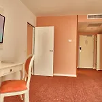 Continental Forum Palatul Parlamentului 4* בוקרשט