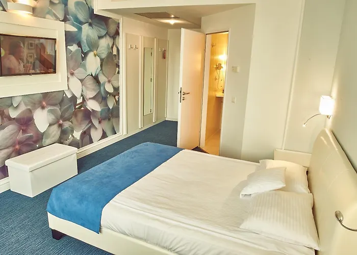 Continental Forum Palatul Parlamentului 4*