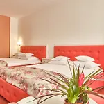 Hotel Continental Forum Palatul Parlamentului 4*