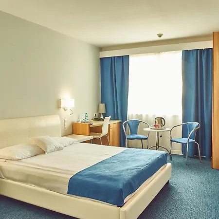 Continental Forum Palatul Parlamentului 酒店 4*