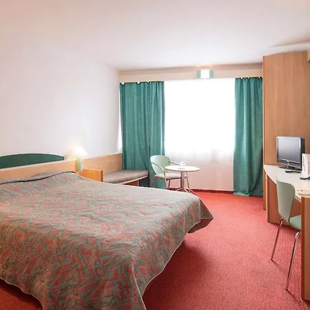 Continental Forum Palatul Parlamentului 酒店 4*