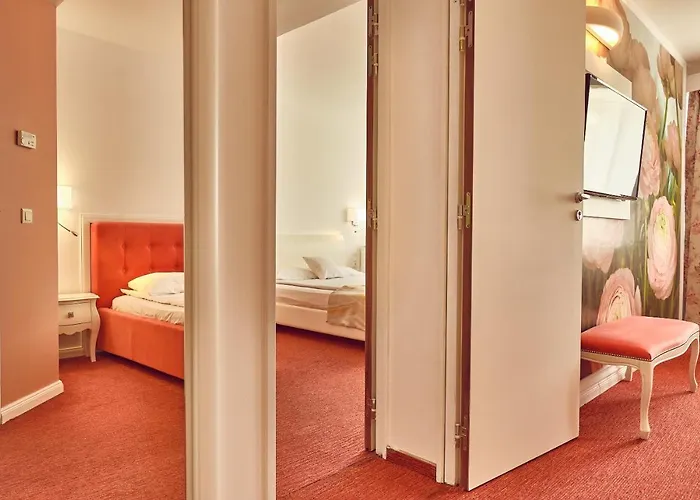 Continental Forum Palatul Parlamentului 4*