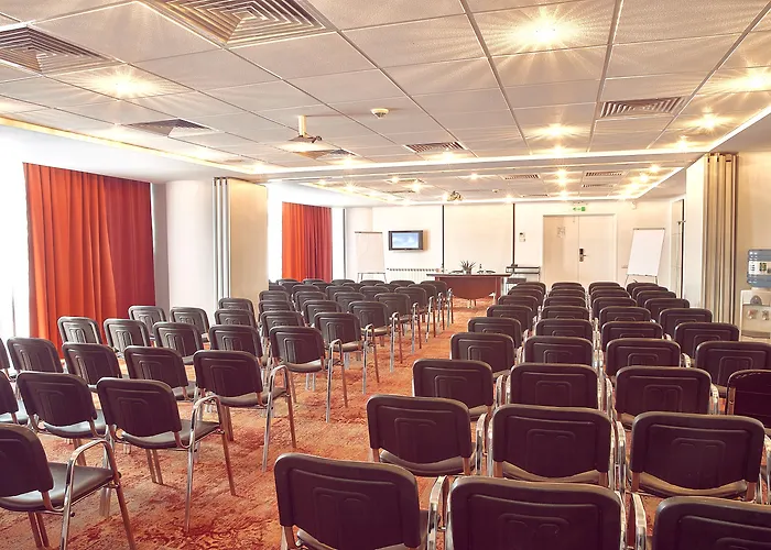 Continental Forum Palatul Parlamentului 4*