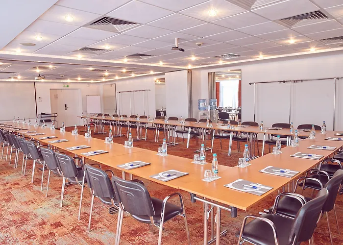 Continental Forum Palatul Parlamentului 4*