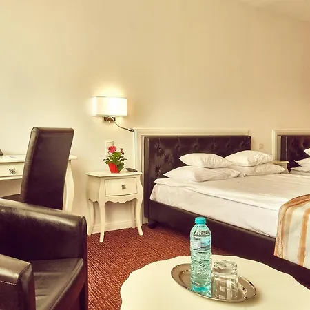 فندق Continental Forum Palatul Parlamentului 4*